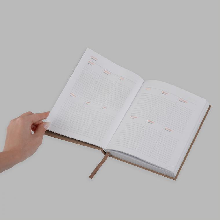 Ежедневник недатированный А5, 136л., 7БЦ, BG "Mindset. Caramel", отд. фольгой 3D, soft touch, в подарочной коробке