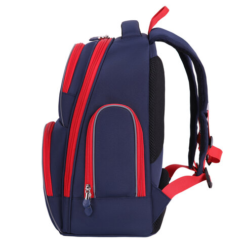 Рюкзак BRAUBERG CLASSIC, легкий каркас, премиум материал, "Wild wolf", синий, 37х32х21 см, 271393